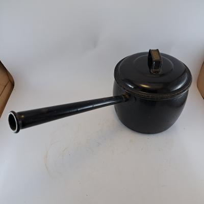 77.6 saucepan and lid