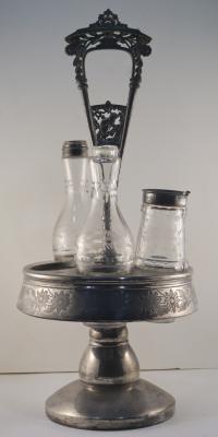 Cruet Set