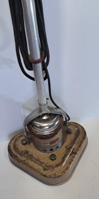 24.83 floor polisher
