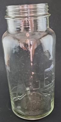 Glass preserving jar 