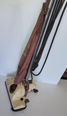 97.10 Vactric vacuum cleaner 