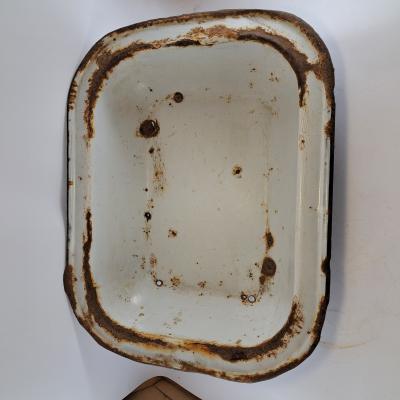pie dish enameled 