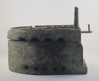 Box Iron