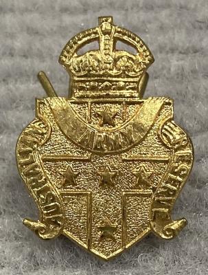 Australian Army Reserve gilded brass lapel badge