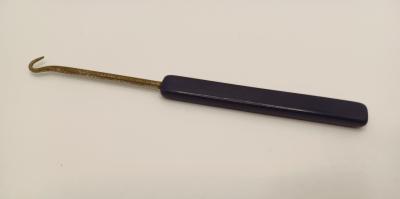 Button Hook