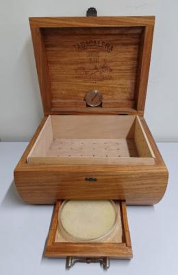 Wooden Cigar Box - "Tabacalera"