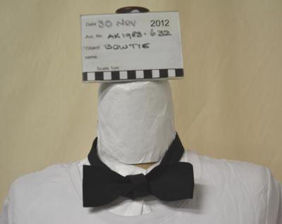 TIE, BOW