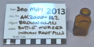 BOTTLE, MEDICINE - MORSES INDIAN ROOT PILLS