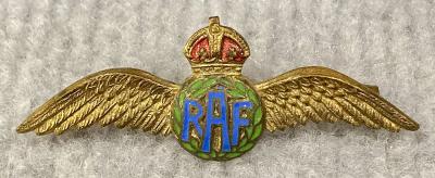 Royal Air Force gold tone and enamel sweetheart brooch - 2