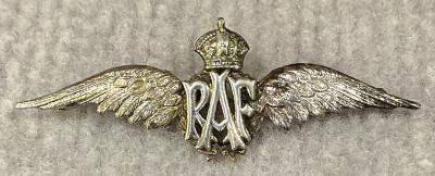 Royal Air Force silver tone sweetheart brooch - 2