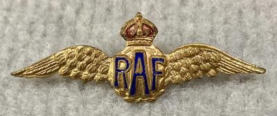 Royal Air Force gold tone and enamel sweetheart brooch - 4