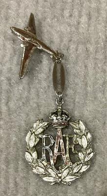 Royal Air Force silver tone sweetheart brooch in form of wreath suspended from plane