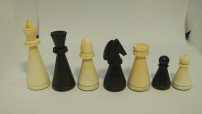 SCRIMSHAW CHESS SET