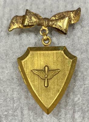 United States Army Air Force gold tone locket