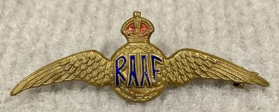 Royal Australian Air Force gold tone and enamel sweetheart brooch