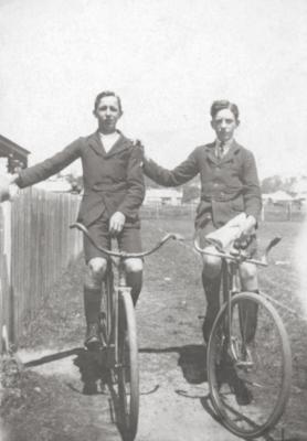 Aussie Bryant & Jack Power