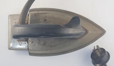 Electric Iron