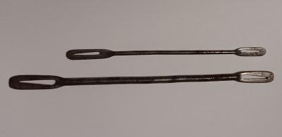 Needlework - Metal Heddle