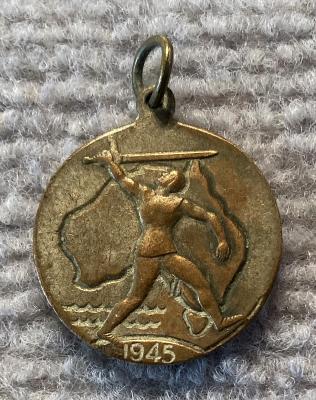 Australian School Children's 1945 Commemorative Victory Medal - bronze