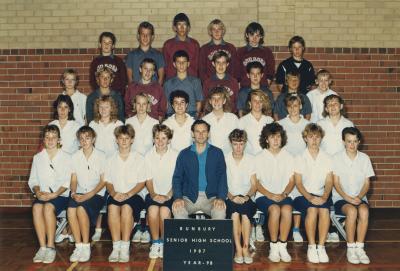 BSHS Class Photograph - Year 9B 1987