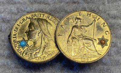 Sweetheart brooch made from gilded and decorated 1897 farthings