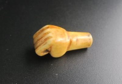 SCRIMSHAW (FIST)