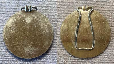 WWI shaving mirror attributed to A.I.F. Lieutenant William James Knuckey, M.C.