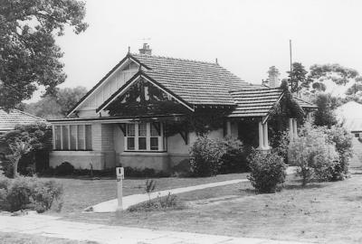 27 Riley Road, Claremont