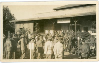 First World War Photograph of a Large Group of Australian Soldiers Gathered Outside the No. 3 Auxiliary Convalescent Depot