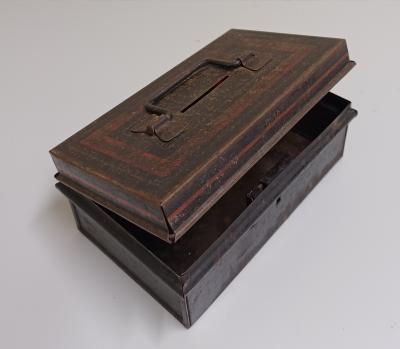 Metal Coin Box