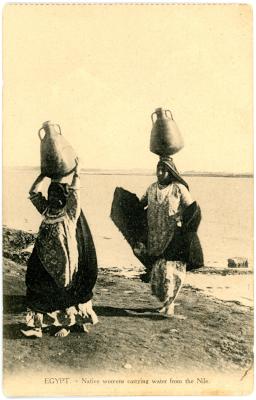 First World War Postcard of Native Women Carrying Water From The Nile, Egypt