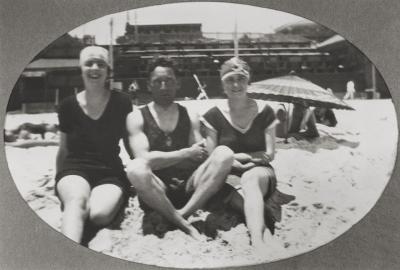 The Knights Relaxing On Cottesloe Beach
