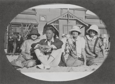 The Knights Relaxing On Cottesloe Beach