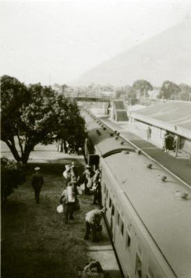 ARMY TROOP TRAIN AT CLAREMONT STATION