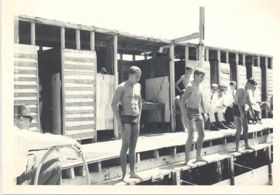 CHRIST CHURCH GRAMMAR SCHOOL BOYS AT CLAREMONT BATHS