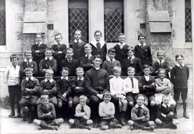 CHRIST CHURCH 1912 CLASS