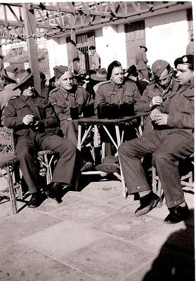 World War 2, Middle East Tel Aviv, 2/28 Battalion, 1942