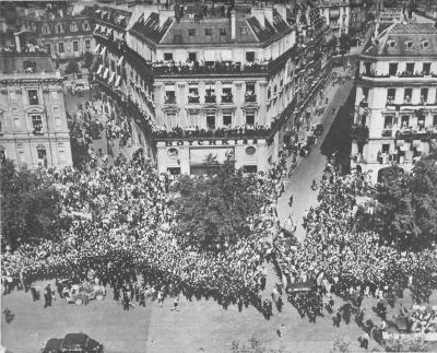 World War 2, Europe France Paris, 1944