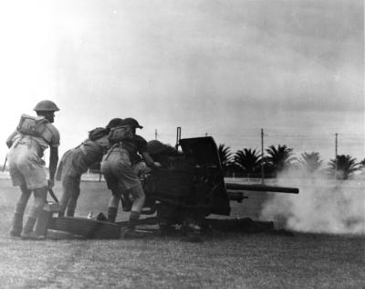 World War 2, Australia Western Australia Gloucester Park, 1943