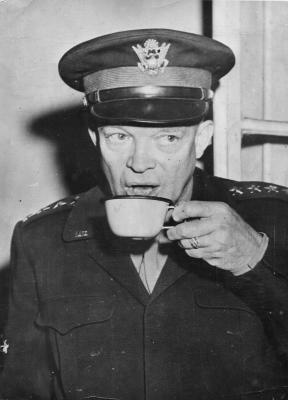 World War 2, Europe, EISENHOWER, 1944