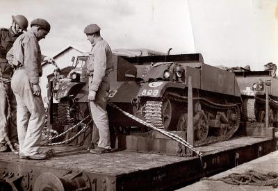 World War 2, Australia, 1st Armoured Division,1943