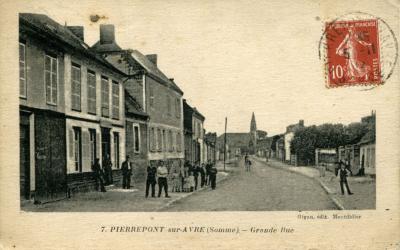 World War 1, Europe France Pierrepont sur-Avre, 1914