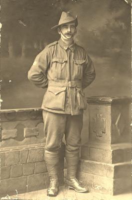 World War 1, Europe, 166 BARLOW, 44 Battalion, 1916
