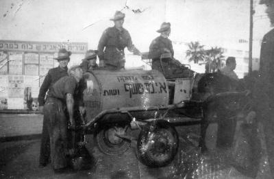 World War 2, Middle East Israel Tel Aviv, 2/7 Field Ambulance, 1942
