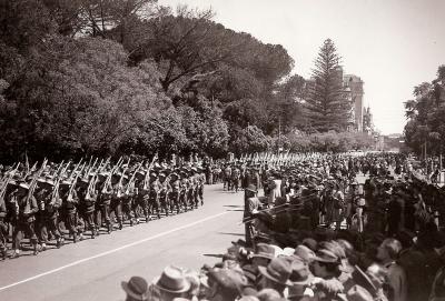 World War 2, Australia Western Australia  Perth, 2/11 Battalion, 1942