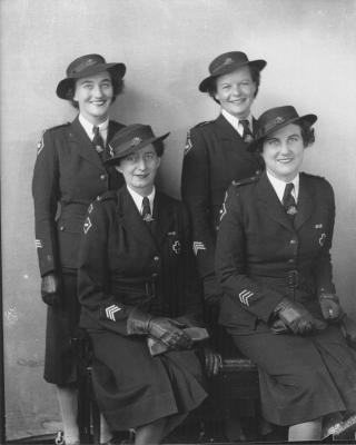 World War 2, Australia, DOWSON, Voluntary Aid Detachment, 1942