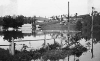 1964 Floods. Looking over Bowling Green towards Masonic Lodge