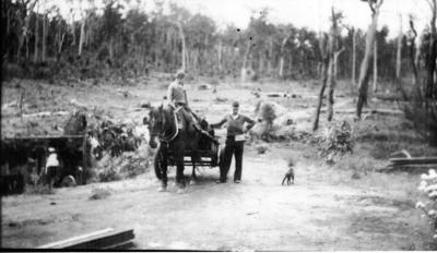 Sobotts farm "Pondulla" horse & cart - Pat & Bob on horse