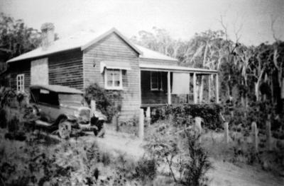 Jack McKittrick Snr. - Home built 1924 - Photo taken 1927