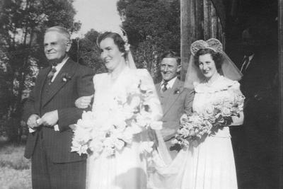 Louise Blythe & Alex Watson (Best Man Bill Worthington - Bridesmaid Eva Blythe)
